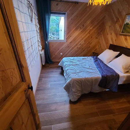 Gites La Boletiere Saint-Étienne-du-Valdonnez Room photo