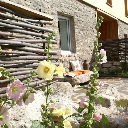 Gites La Boletiere Saint-Étienne-du-Valdonnez Exterior photo